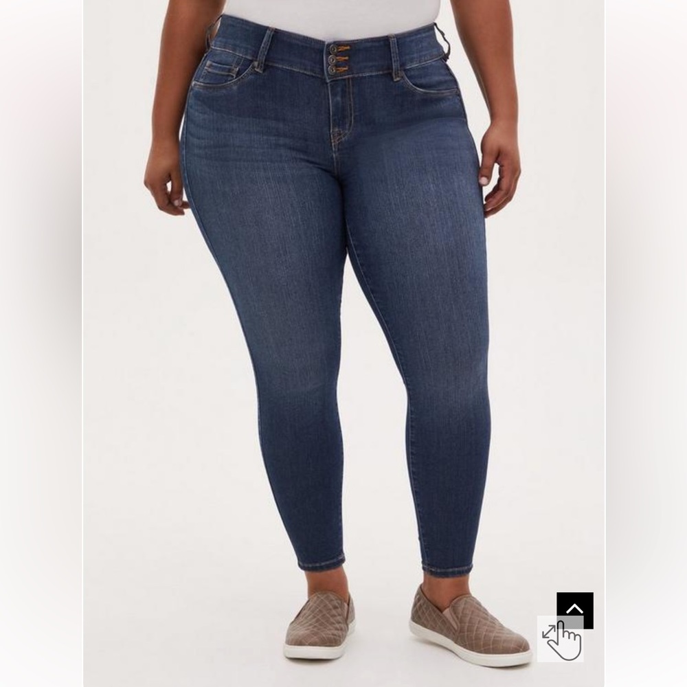 NWOT Torrid Jegging Skinny Super Stretch High-Rise Jean Size 14R